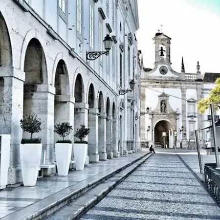 Al - Comfortable House