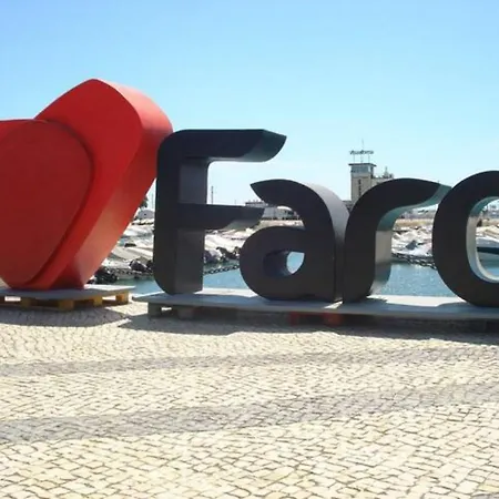 Al - Comfortable House