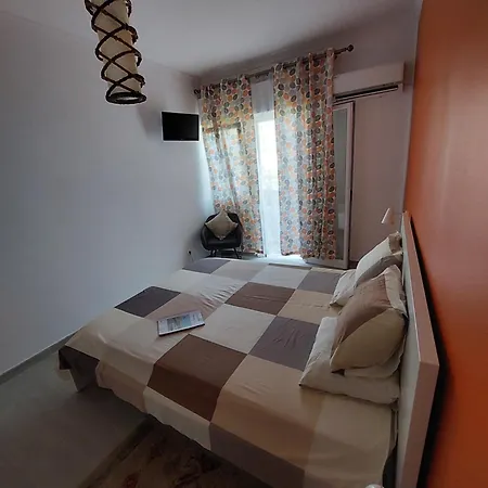 Al - Comfortable House 法鲁区